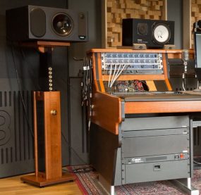 Studio Stands | Pro, Miza, Vision, iDesign | Zaor Studio Studio Stands | Pro, Miza, Vision, iDesign | Zaor Studio